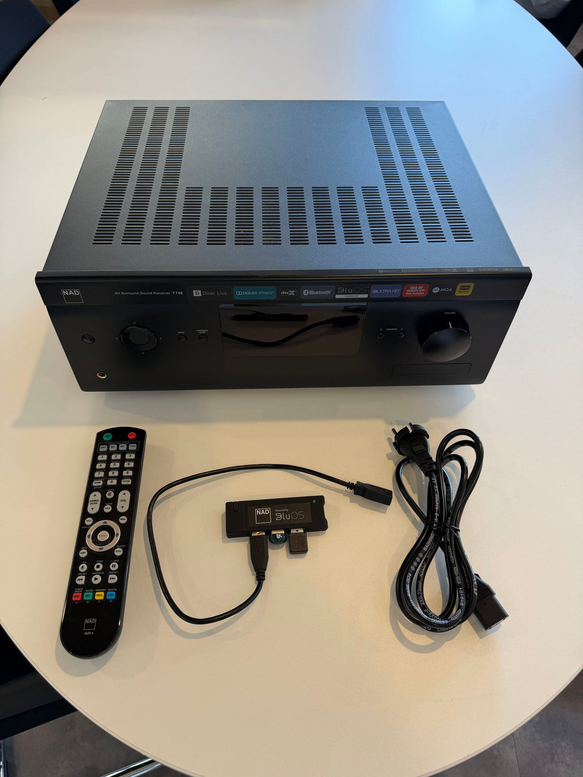T 758 V3i - Outlet 2