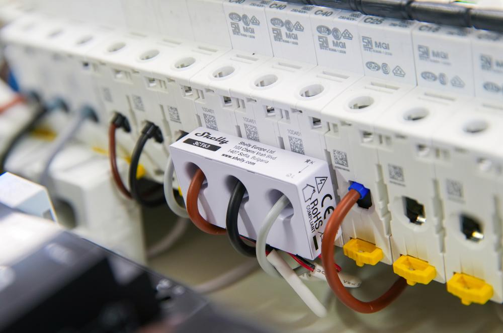 Pro 3EM-3CT63 - Energiemeter - incl. CT - Meetfunctie - WLAN - LAN - BT